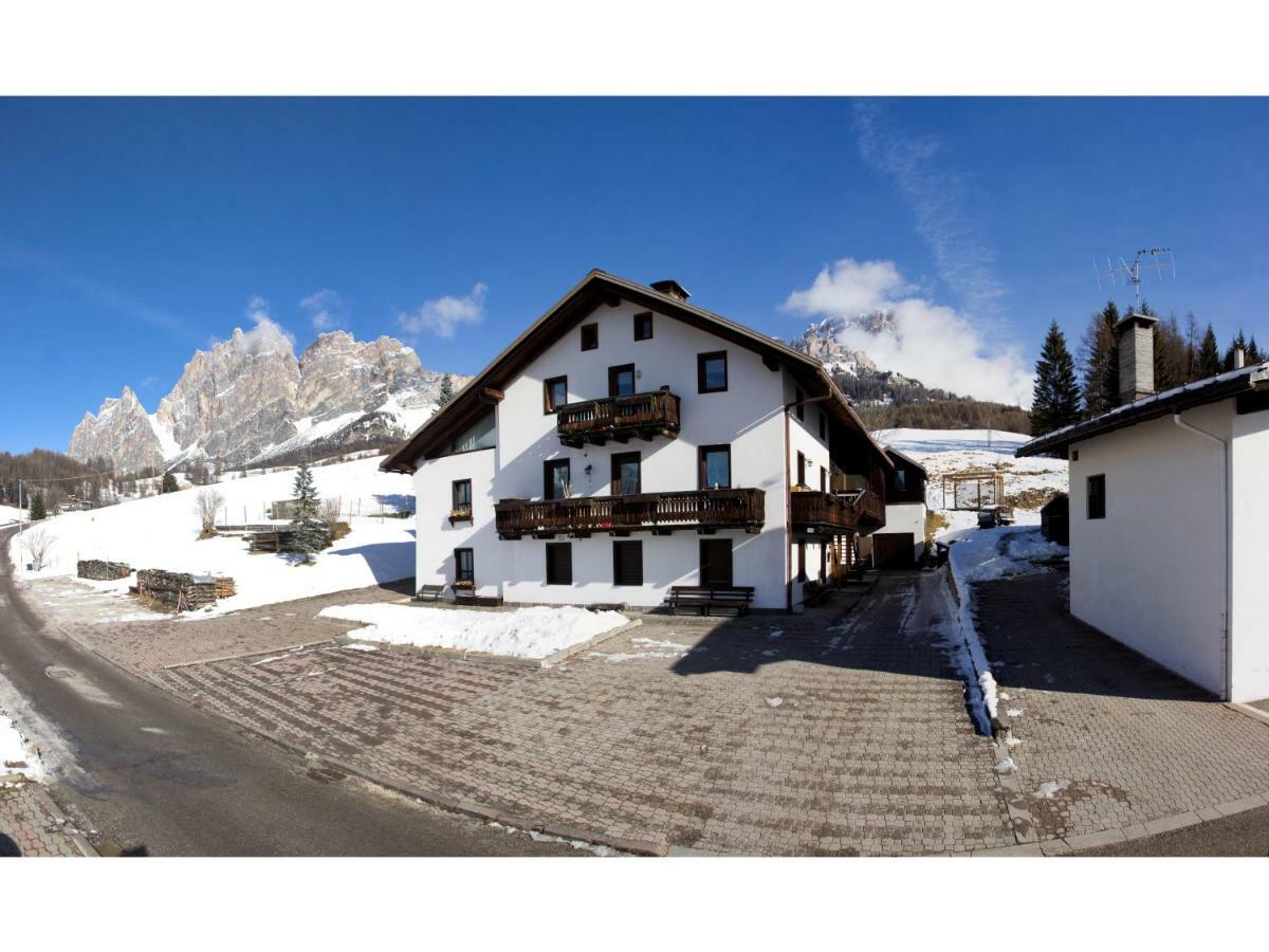 Cristallo & Faloria Suite Apartments Cortina d'Ampezzo Exterior foto